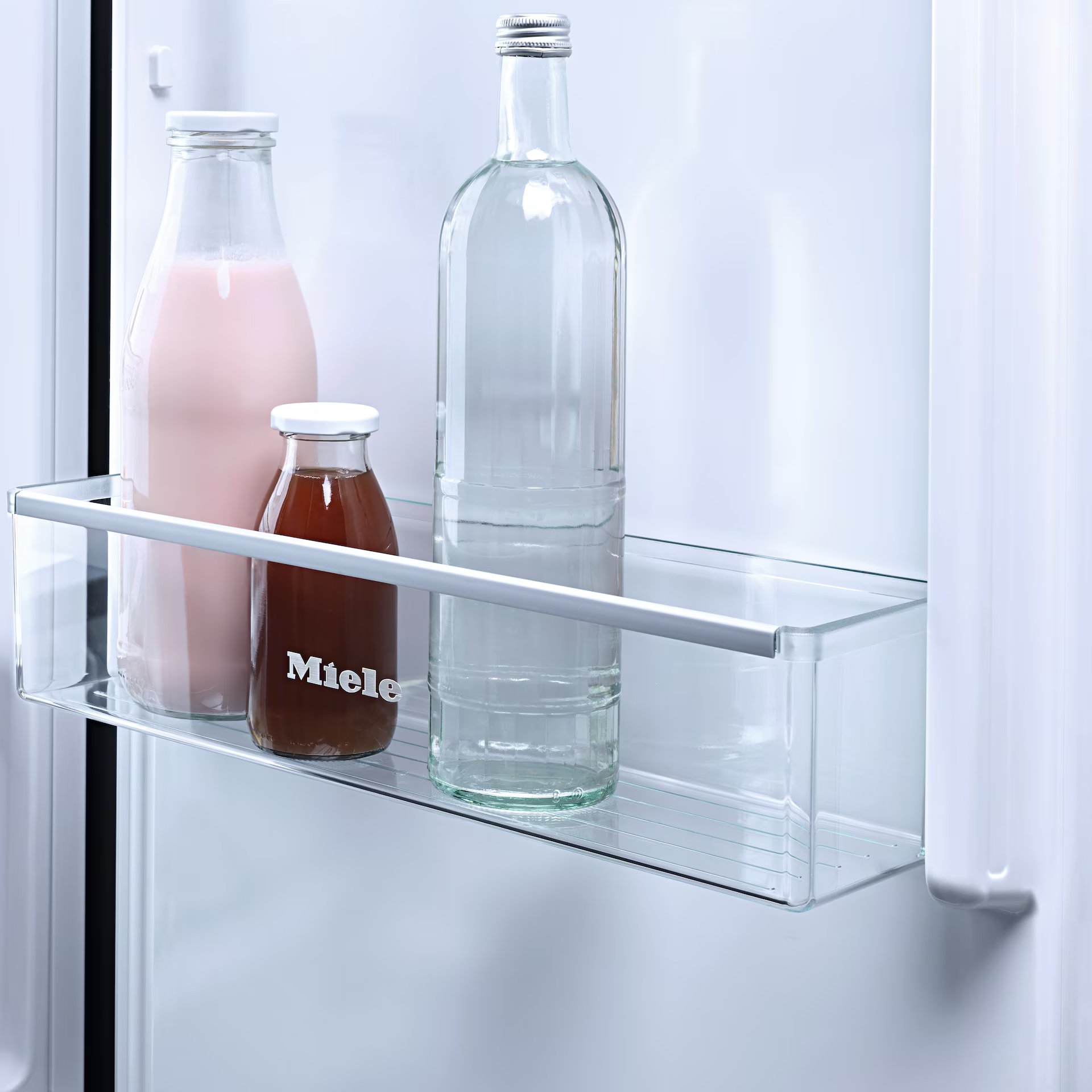 MIELE K7216E koelkast met vriesvak  - 102cm